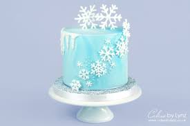 Snowflake Elegance Cake design
